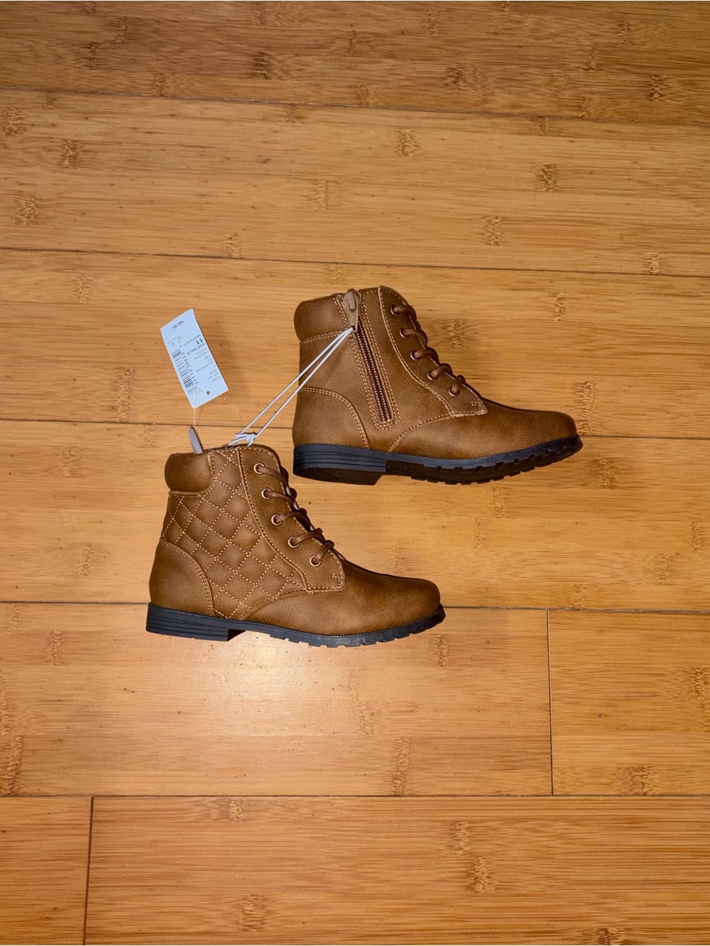 NWT Girl’s Size 11 Brown Quilted Boots Shoes